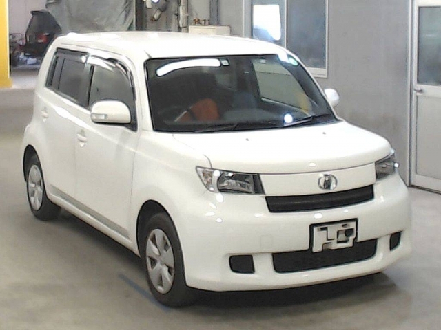 2012 Toyota BB